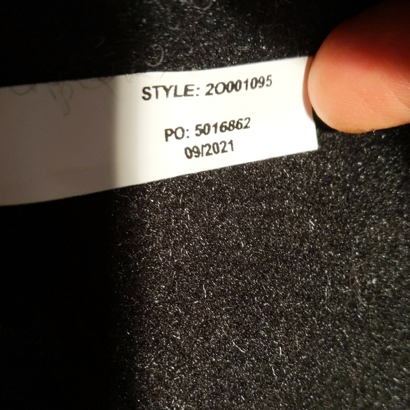 Vineyard Vines Men's Black Pea Coat - Picture 5 of 9